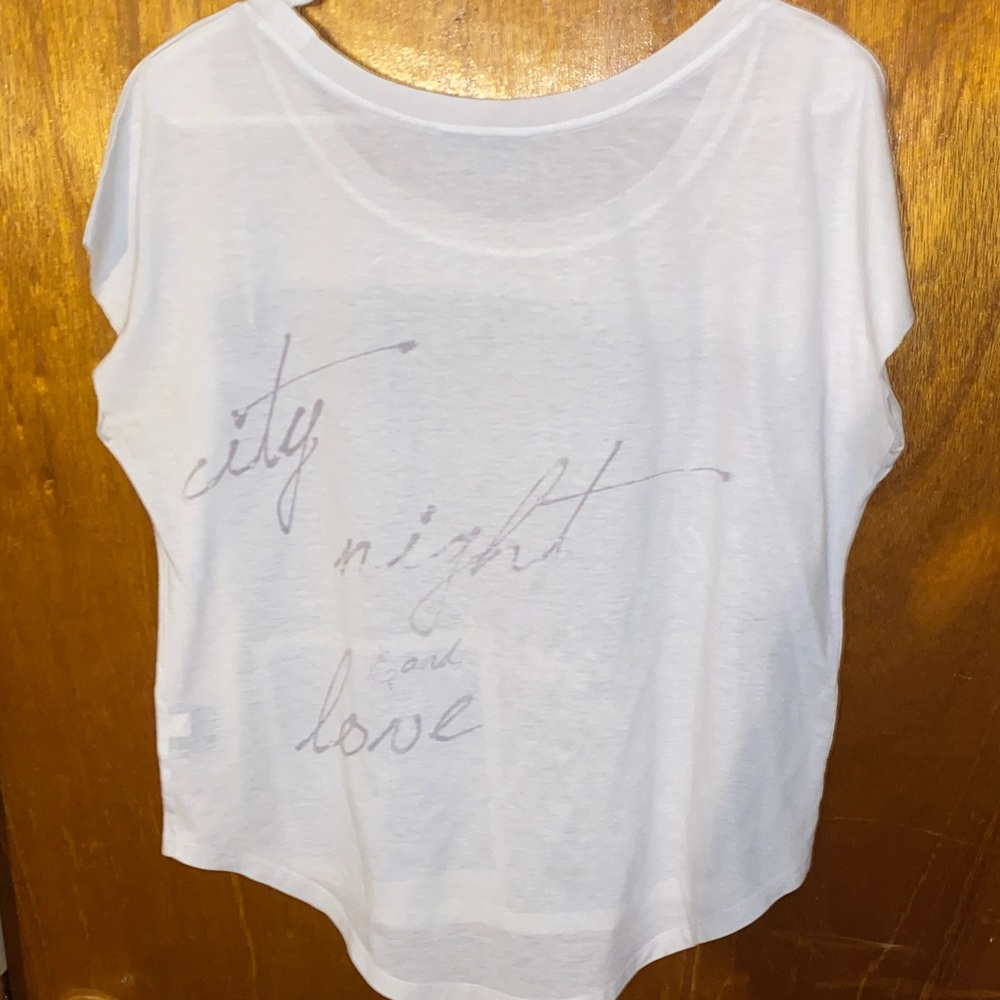 Rock & Republic White Graphic Short Sleeve Tee - Picture 9 of 9